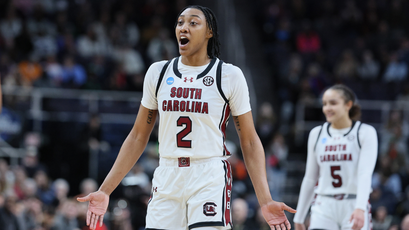 South Carolina star Ashlyn Watkins has assault, kidnapping charges dismissed, court records show