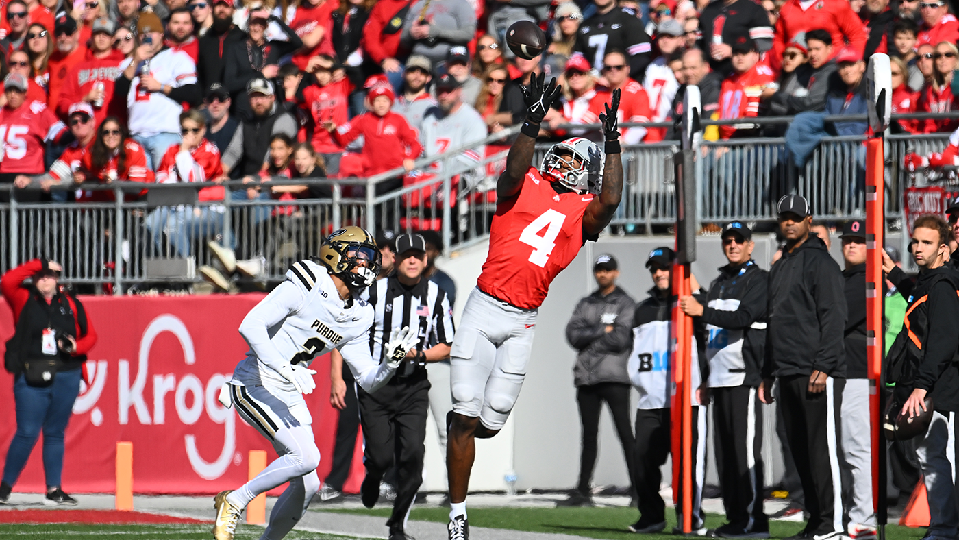 WATCH: Ohio State star WR Jeremiah Smith passes Cris Carter for most TD catches by freshman in school history