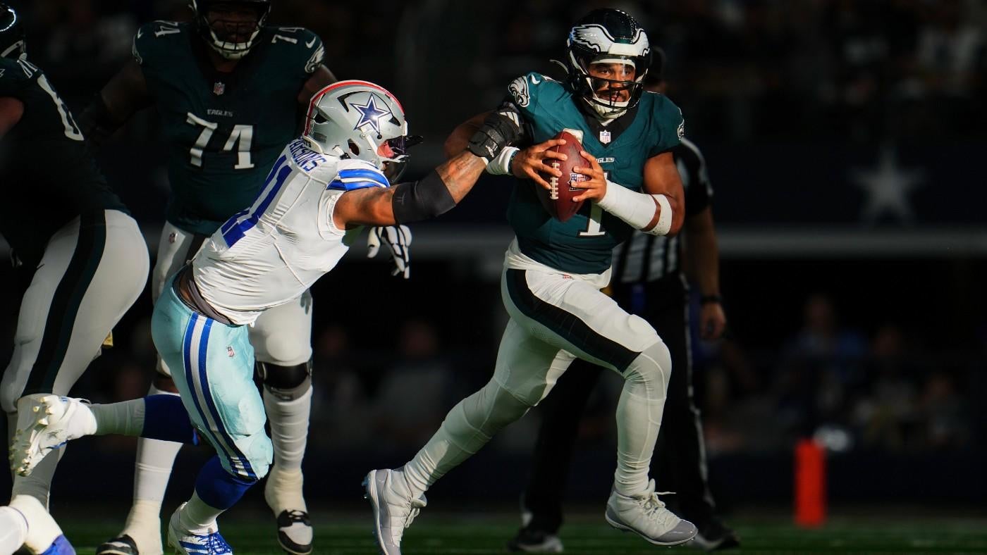 Eagles' Kellen Moore admits Jalen Hurts, offense blinded by sunlight in stadium during blowout win vs. Cowboys