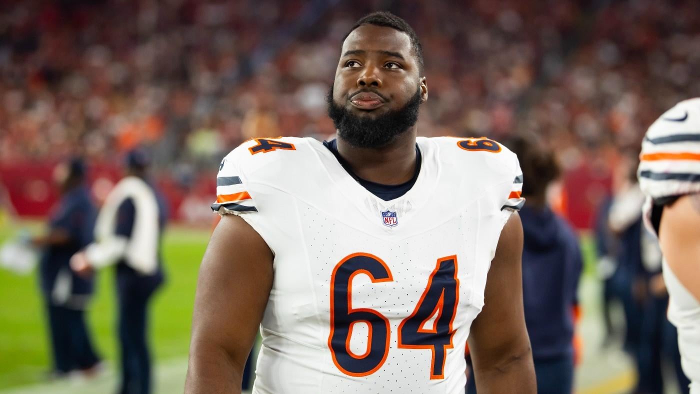 Bears continue offensive makeover by releasing veteran guard they signed to 3-year, $30M deal in 2023