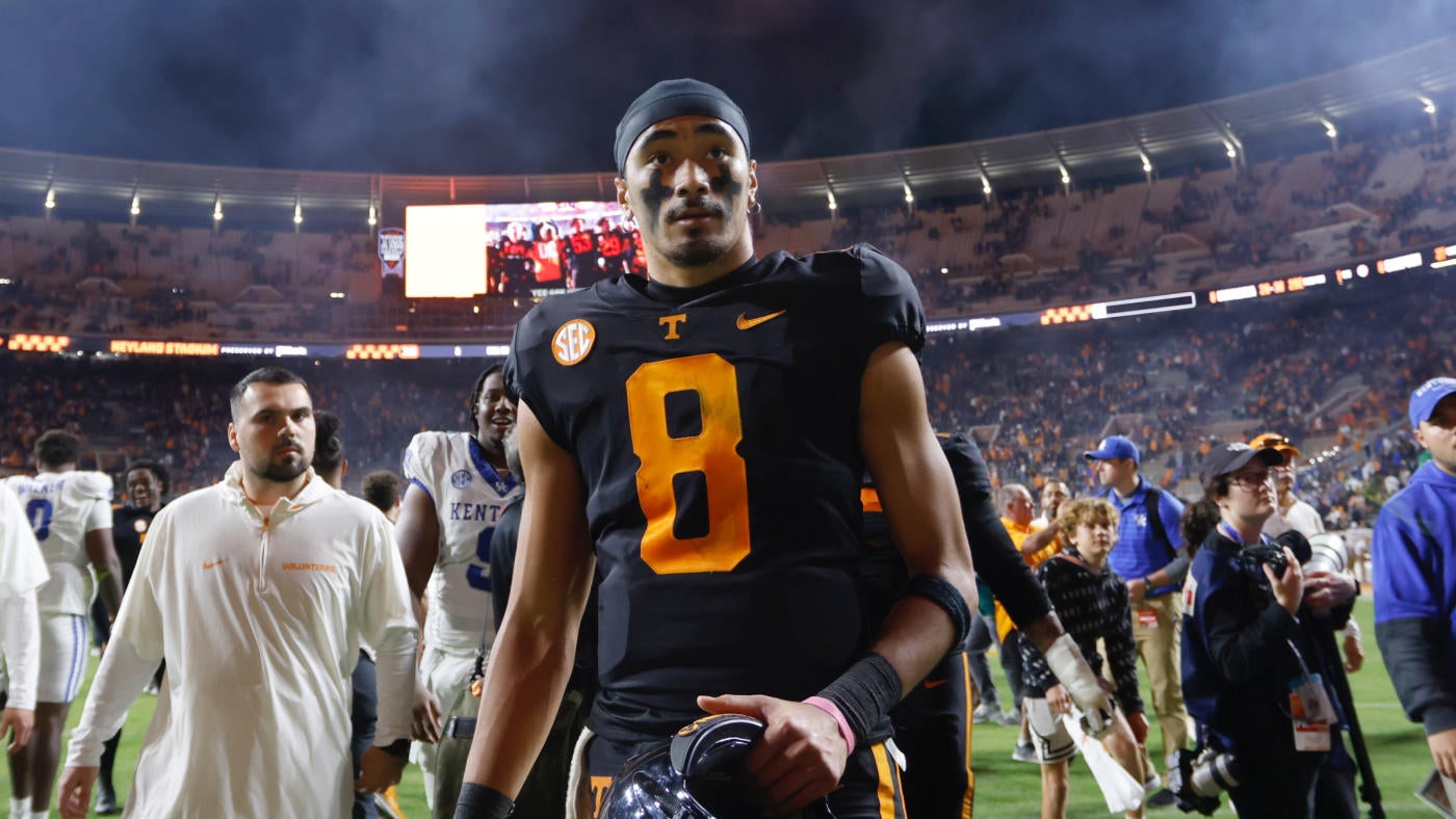 Scared money or smart money? Tennessee could win by losing if it holds injured Nico Iamaleava out vs. Georgia