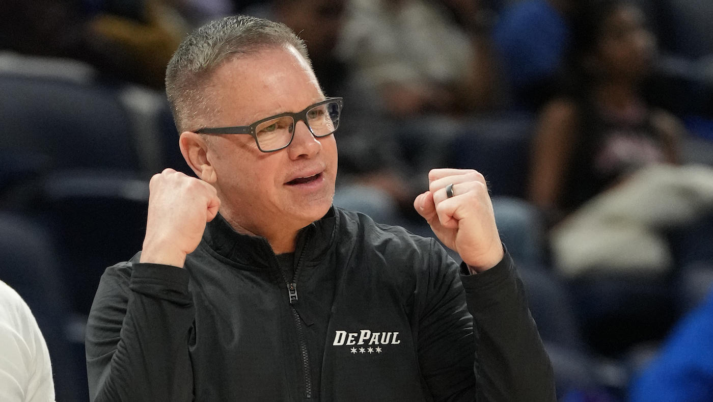 Biggest coaching gamble in college basketball: Why Chris Holtmann decided to take a chance on lowly DePaul