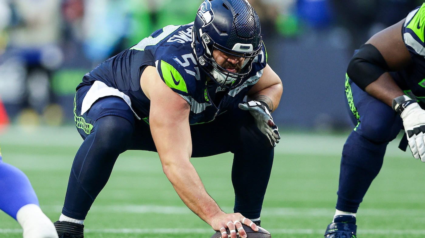 Seahawks starting center Connor Williams announces abrupt retirement at 27 years old