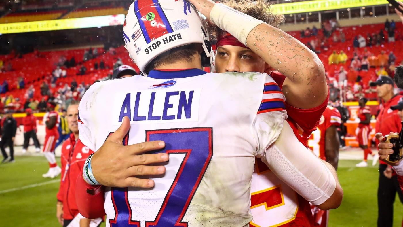 Chiefs vs. Bills showdown: CBS Sports NFL analyst Nate Burleson breaks down most anticipated game of season