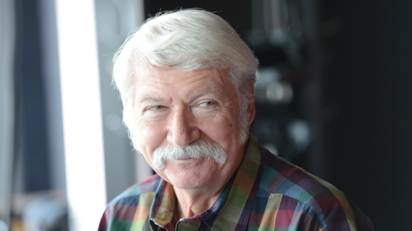 Bela Karolyi, controversial former USA Gymnastics coach, dies at 82