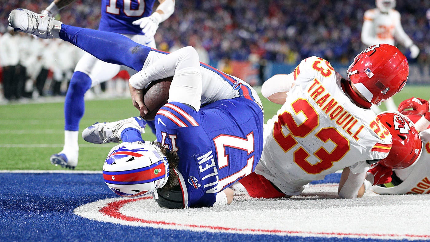 WATCH: Josh Allen unleashes 'play of the year' to seal Bills' win vs. Chiefs, hand Kansas City first loss