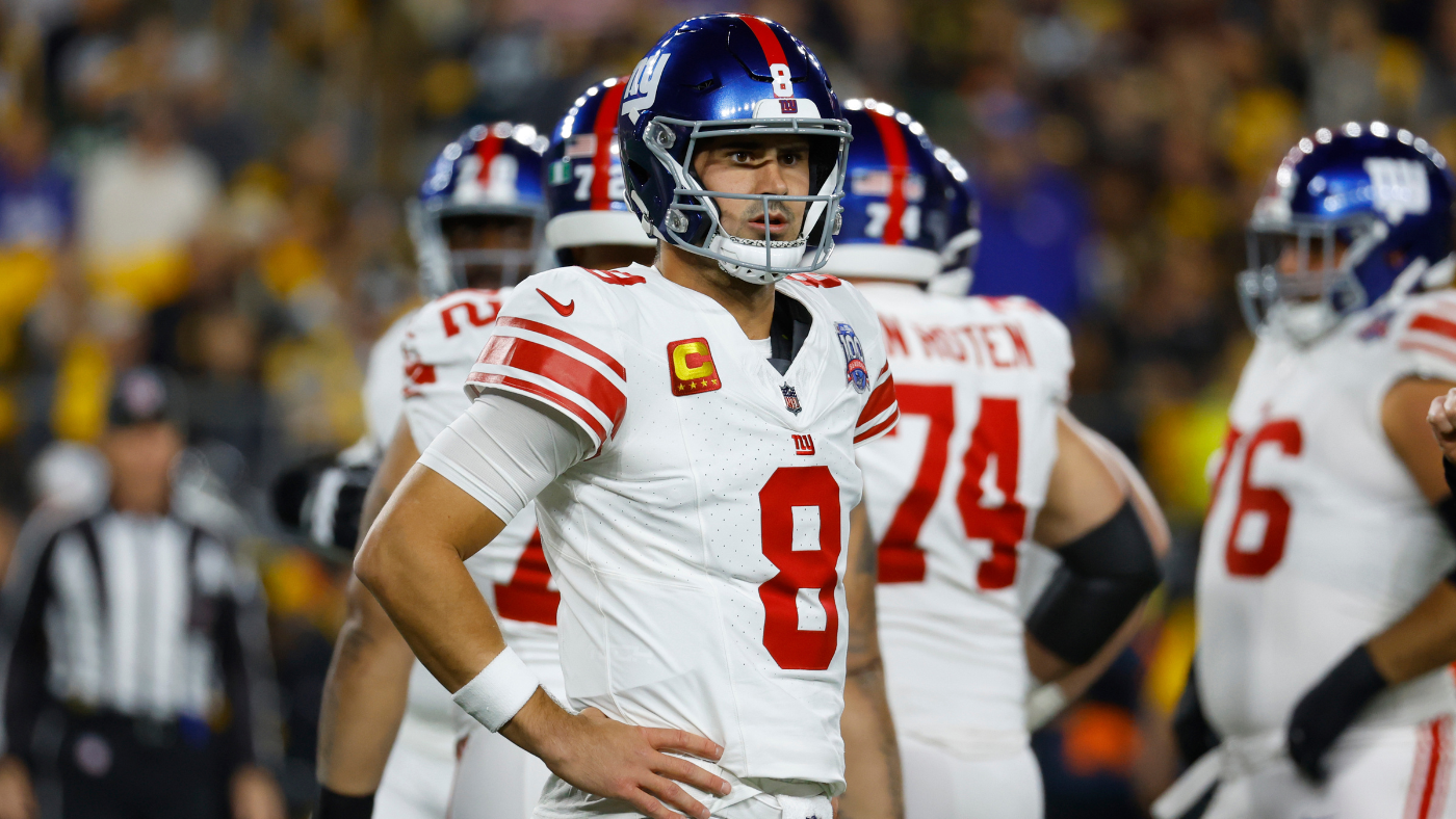 Three-time Super Bowl champ blasts G-Men for handling of QB situation: 'This is why the Giants suck'