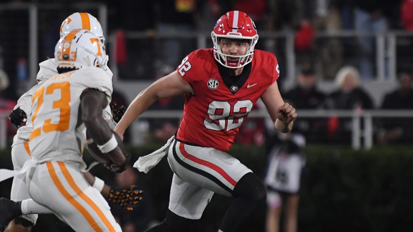 WATCH: Georgia punter Brett Thorson needles Kirby Smart, Will Muschamp during hilarious tackling presentation