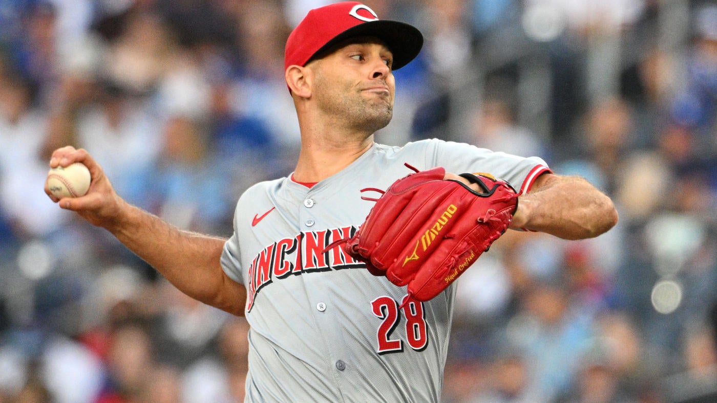 Fantasy Baseball Offseason Tracker: Reds show faith in Nick Martinez; Angels shake things up early