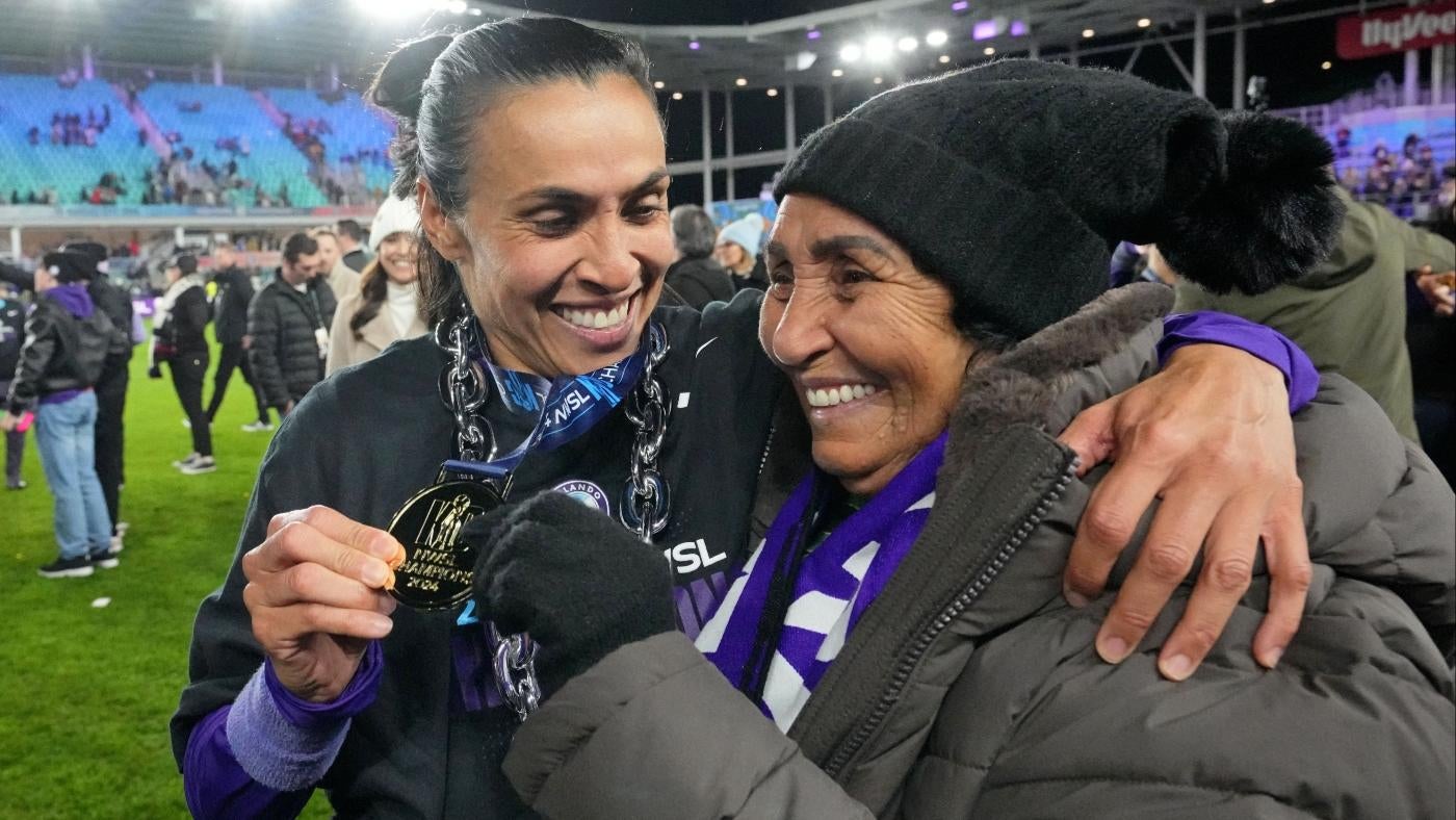 NWSL champion Marta, mother share emotional exchange as Orlando Pride conquer league with dramatic win