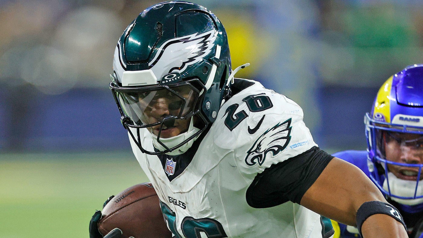 Why is Saquon Barkley going off after halftime? Eagles RB having a Barry Sanders-like season