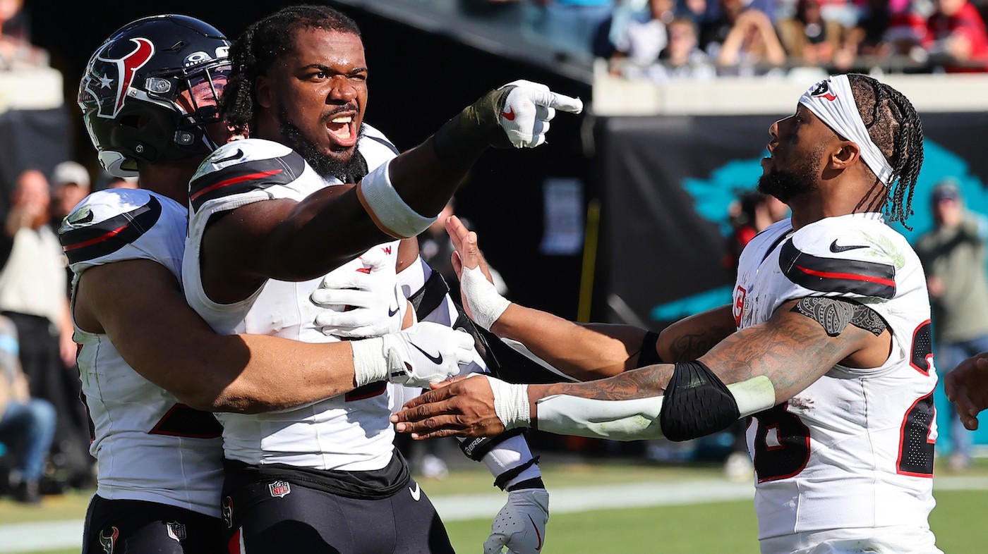 Texans' Azeez Al-Shaair suspended three games by NFL for hit on Trevor Lawrence