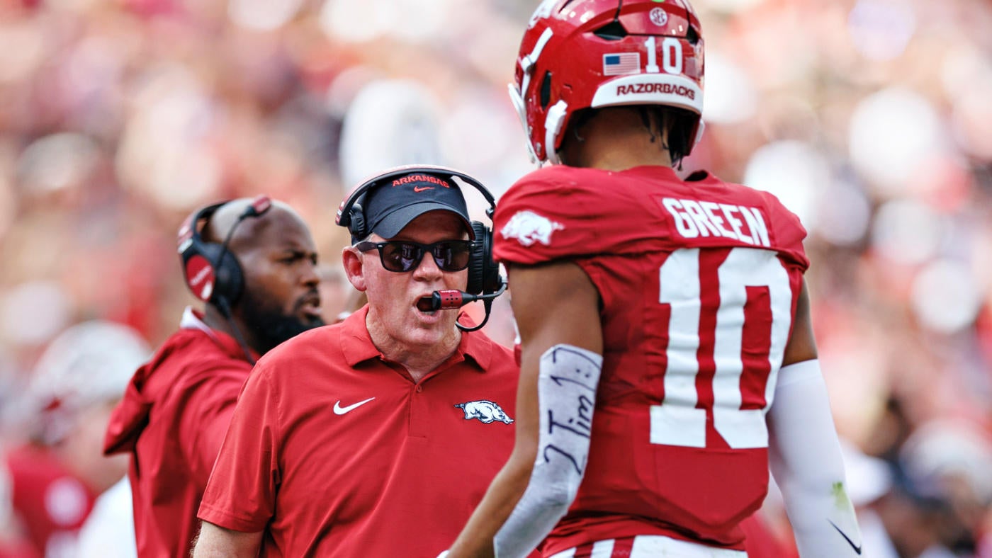 Bobby Petrino withdraws from Charlotte coaching search after both sides shared mutual interest