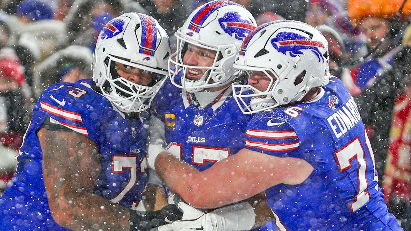 Bills' Josh Allen has a great reaction to a Christmas gift from his offensive linemen