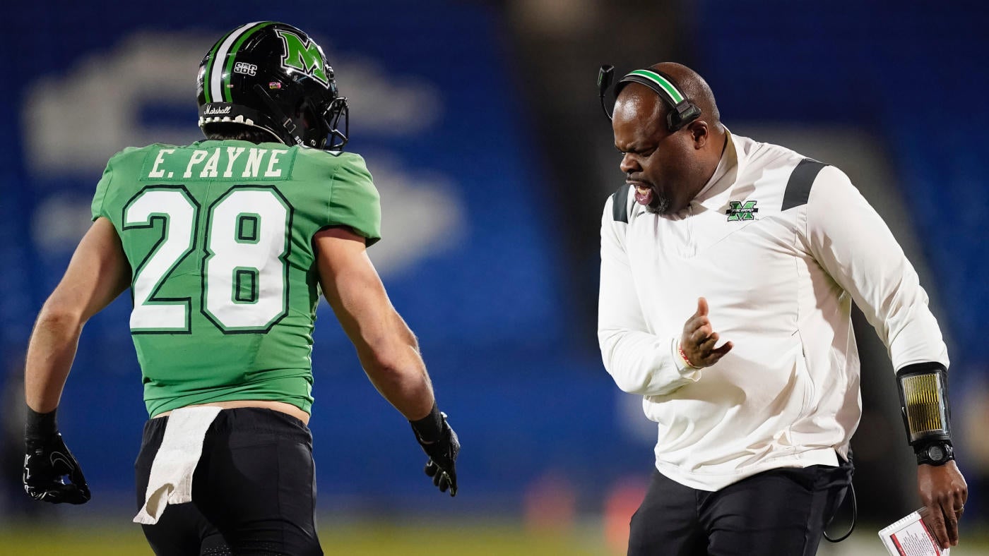 Marshall coach Charles Huff reportedly leaving for Southern Miss, ending weeks-long contract standoff