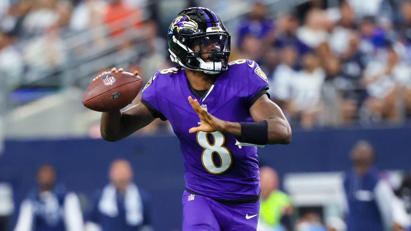 NFL Week 16 picks and score predictions: Ravens top Steelers in AFC North showdown, Eagles win 11th straight