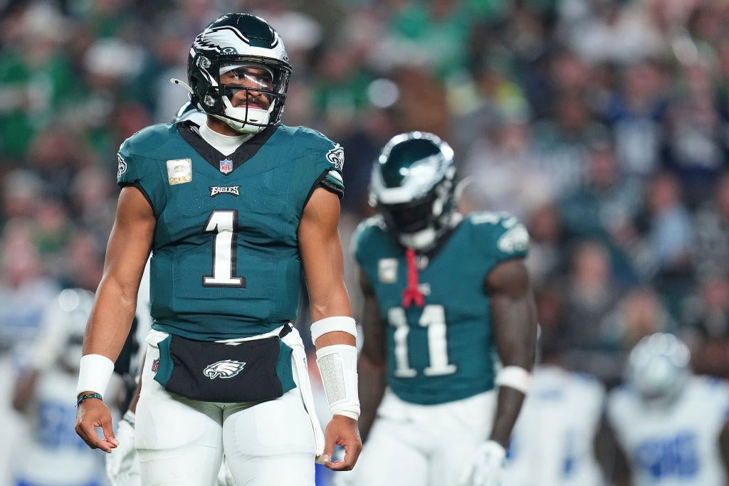 Eagles' Jalen Hurts, A.J. Brown set record straight over relationship: 'We're good'