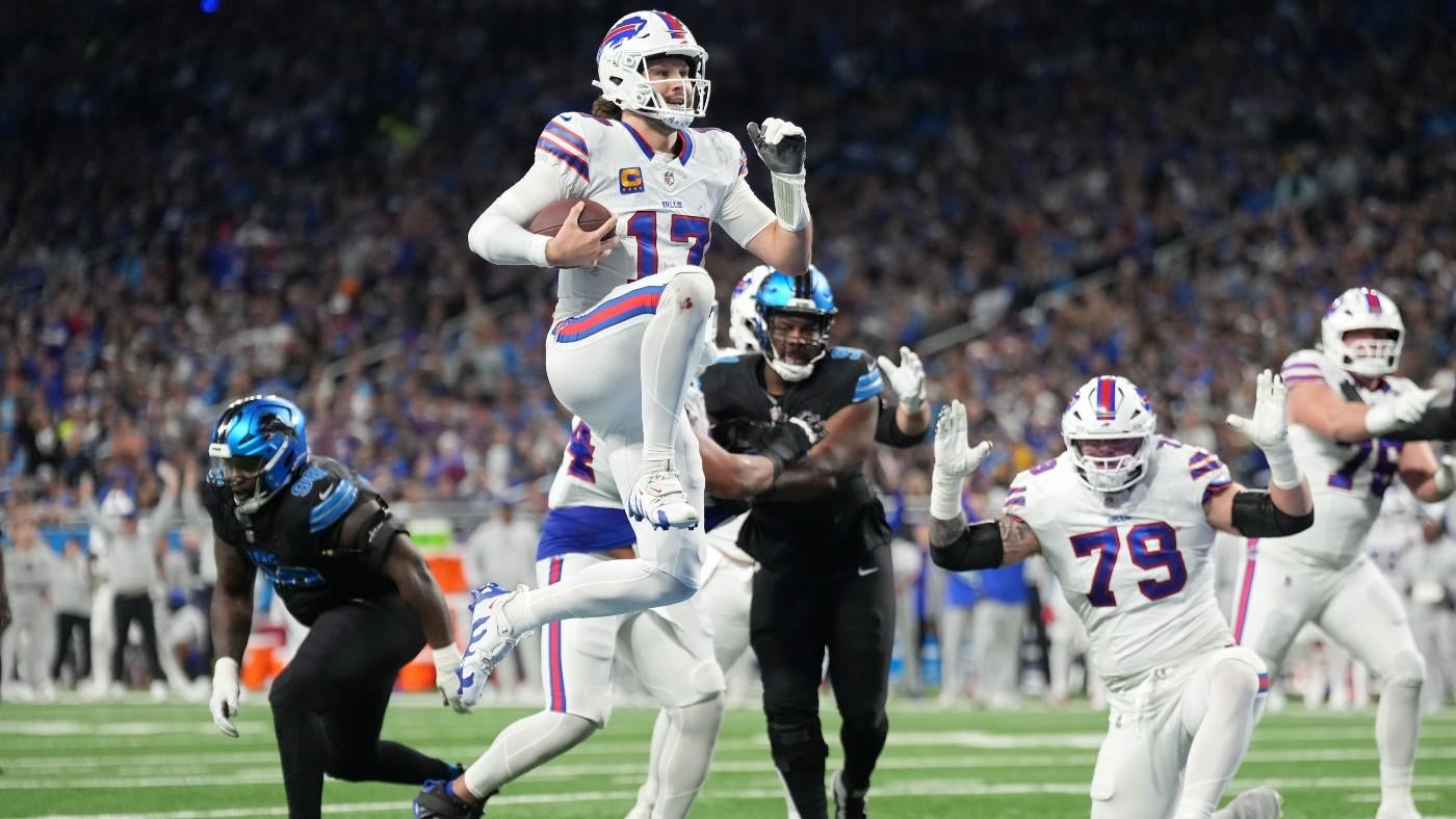 LOOK: Bills' Josh Allen passes one Hall Fame RB, ties another in NFL record books with two TD runs vs. Lions