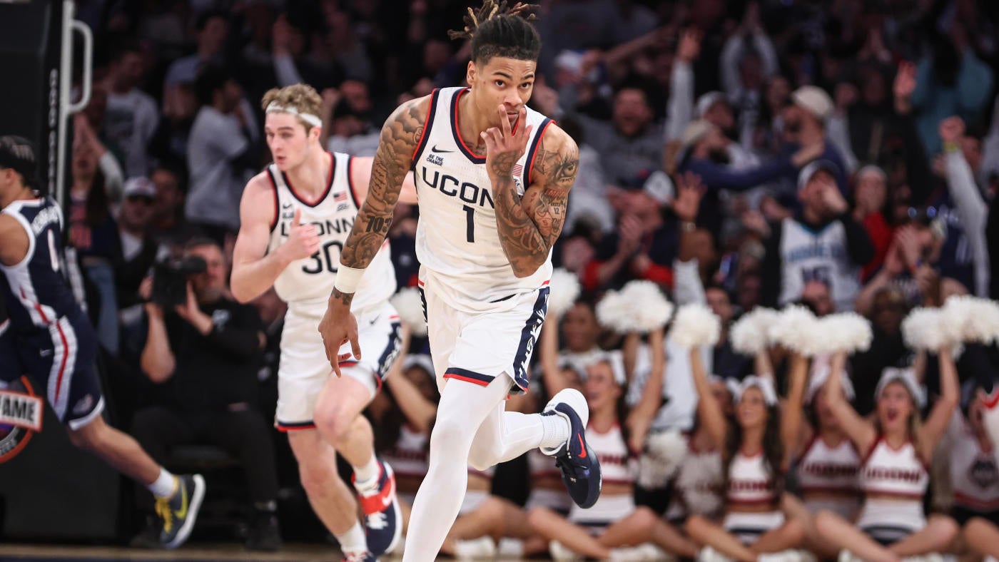 College basketball rankings: UConn, Texas A&M make big jumps while Gonzaga, Purdue fall in Coaches Poll