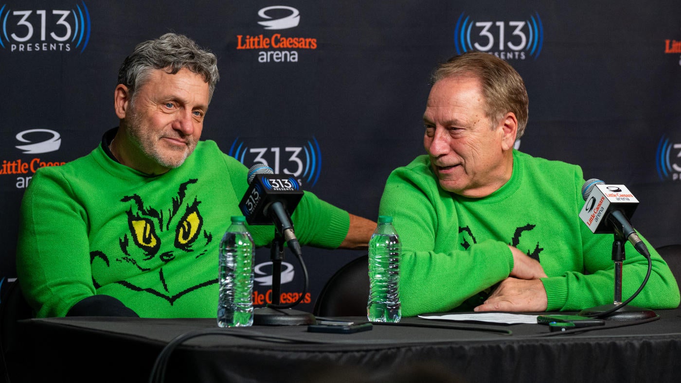 kampeizzogrinchsweaters.jpg