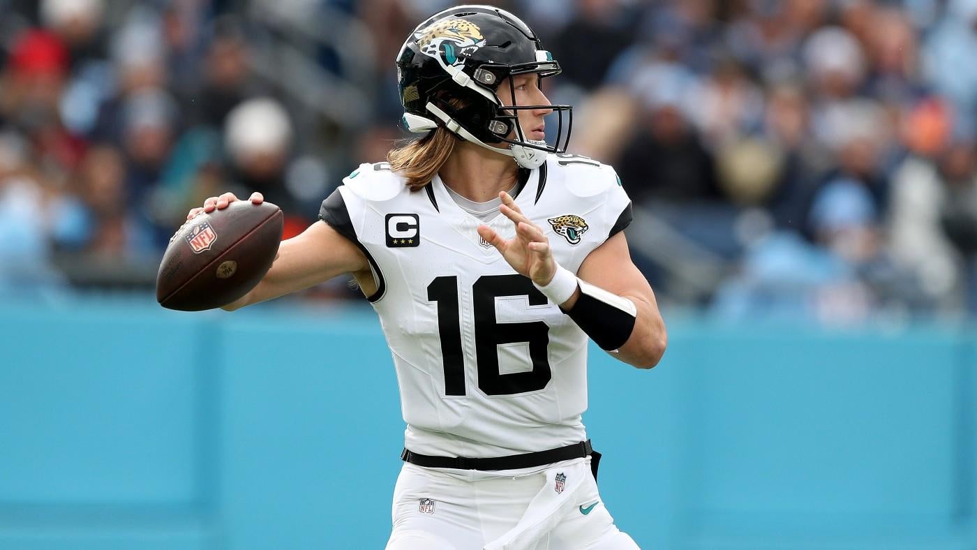 Trevor Lawrence injury update: Jaguars QB has surgery on left shoulder, set to return for offseason program