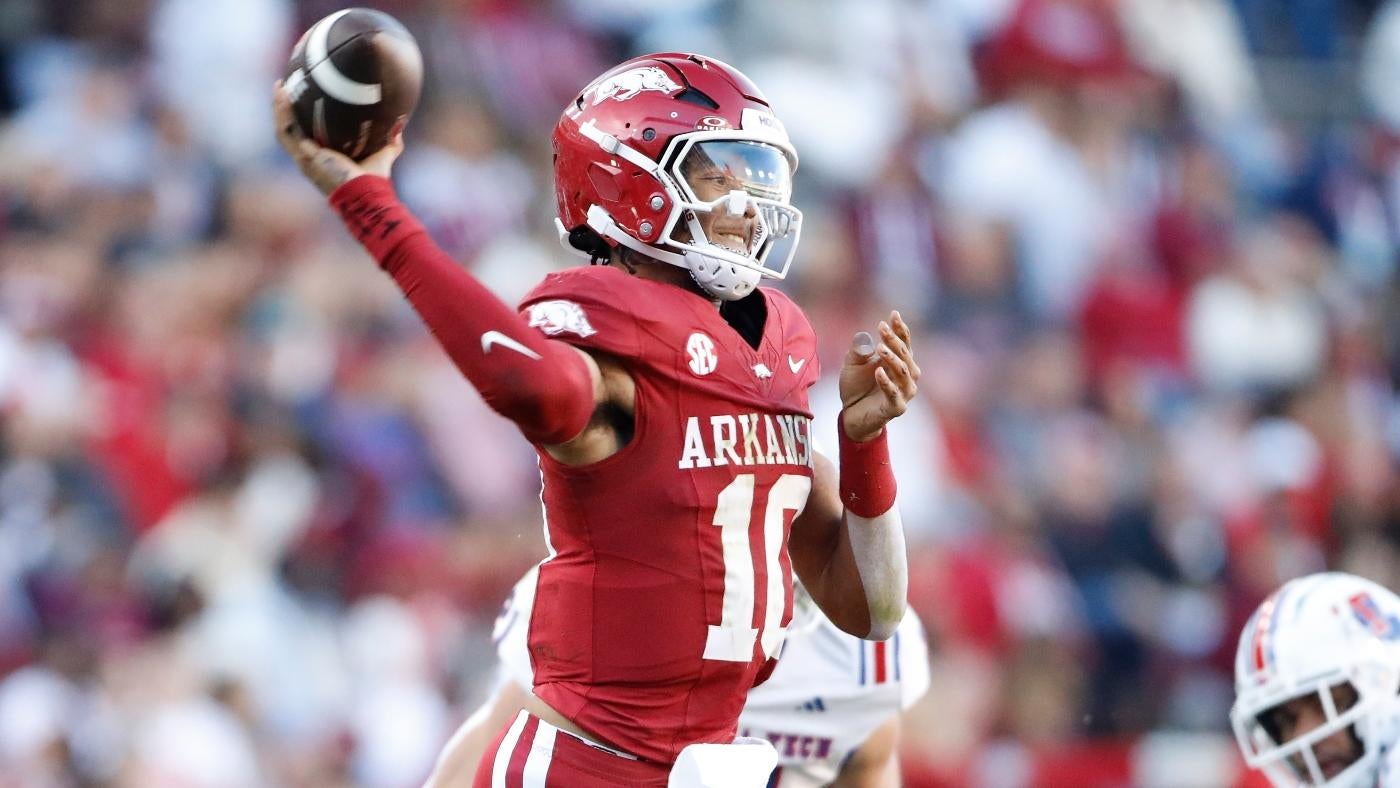 Texas Tech vs. Arkansas prediction, odds: 2024 Liberty Bowl picks, bets by proven college football model