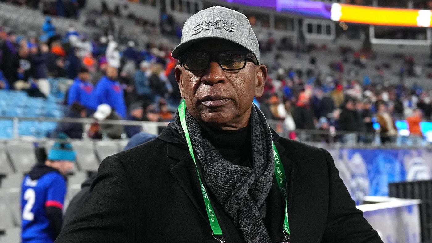 NFL legend Eric Dickerson doesn't want Saquon Barkley to break his single-season rushing record