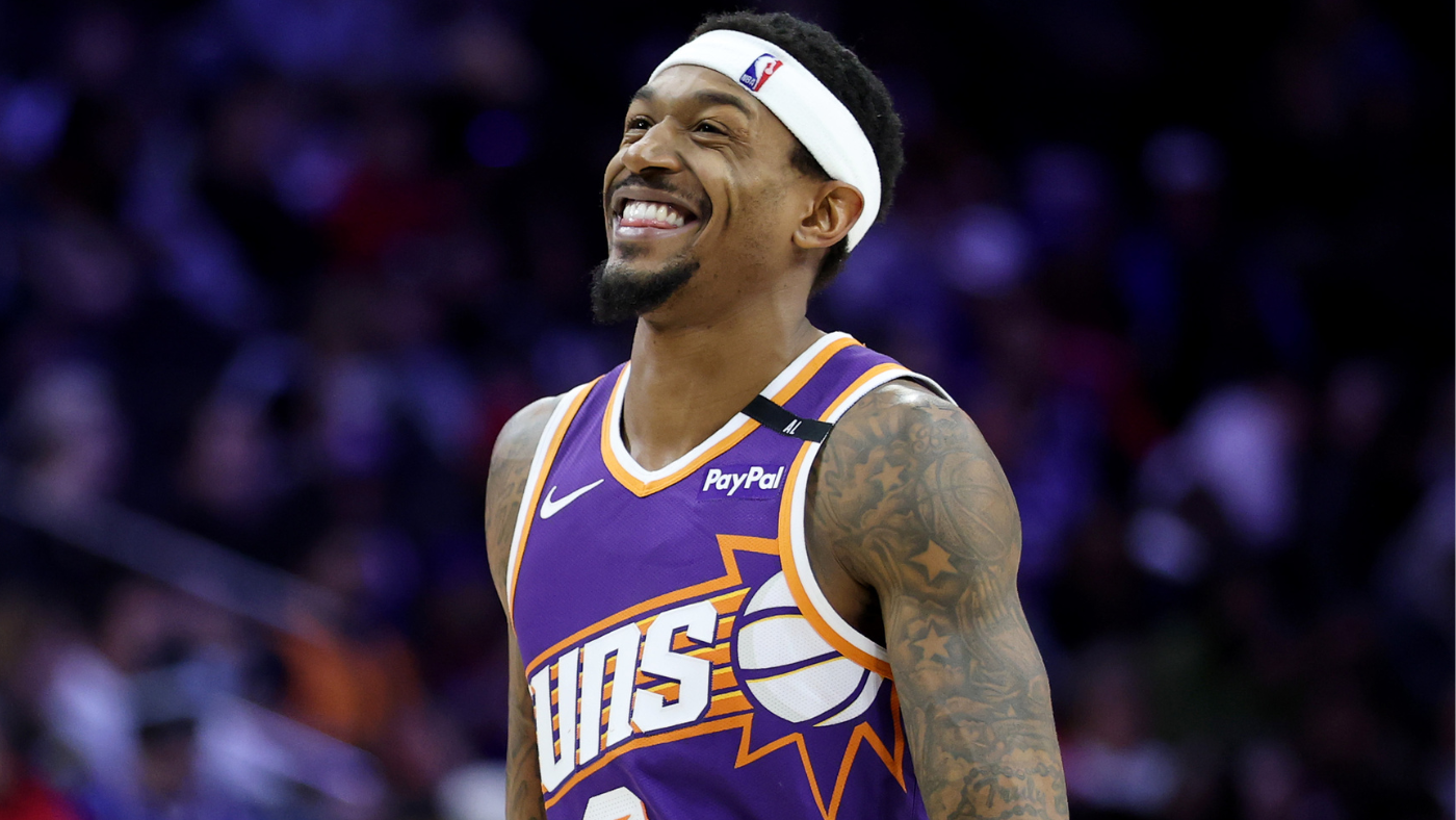 Bradley Beal calls Suns benching 'difficult,' but win vs. 76ers shows it's probably for the best