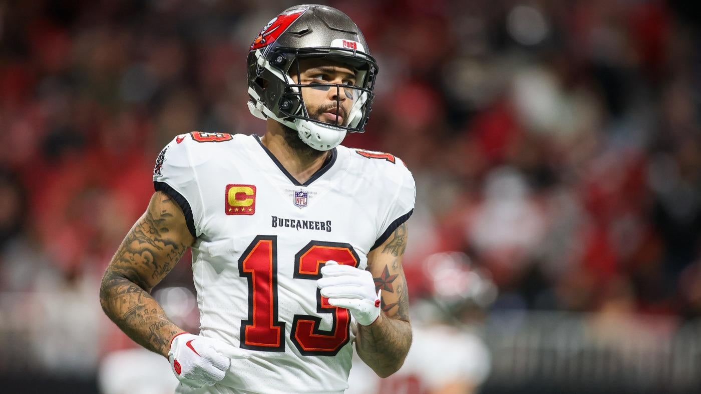 NFL player props, Wild Card Weekend picks, AI prop predictions, odds, projections: Mike Evans tops 75.5 yards