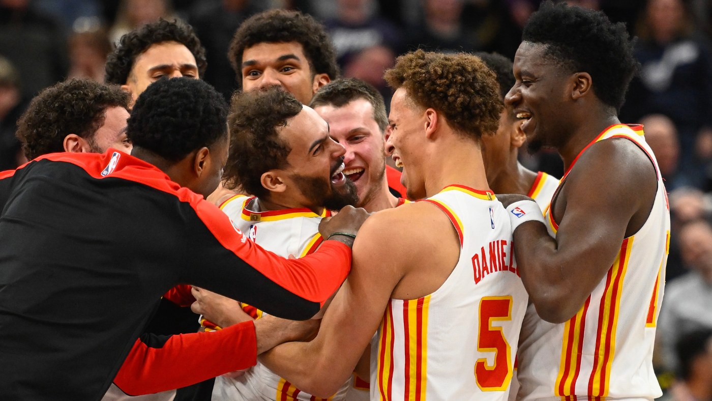 Hawks' Trae Young sinks Jazz with incredible halfcourt game-winner as his season of extremes continues