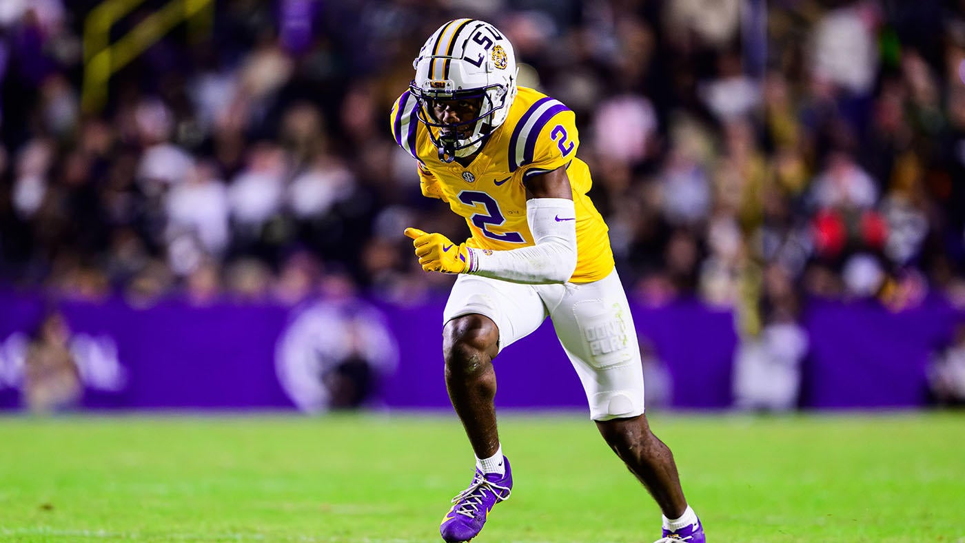 Former LSU WR Kyren Lacy wanted for negligent homicide, hit-and-run in connection to deadly crash