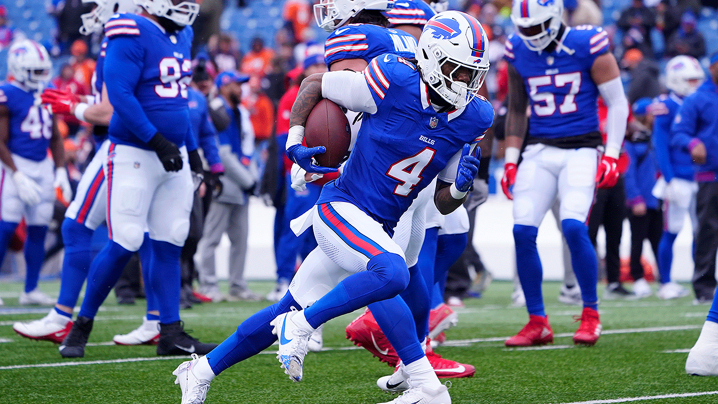usatsi-25172697-james-cook-bills-rb-pregame-2024-afc-wc-1400.gif