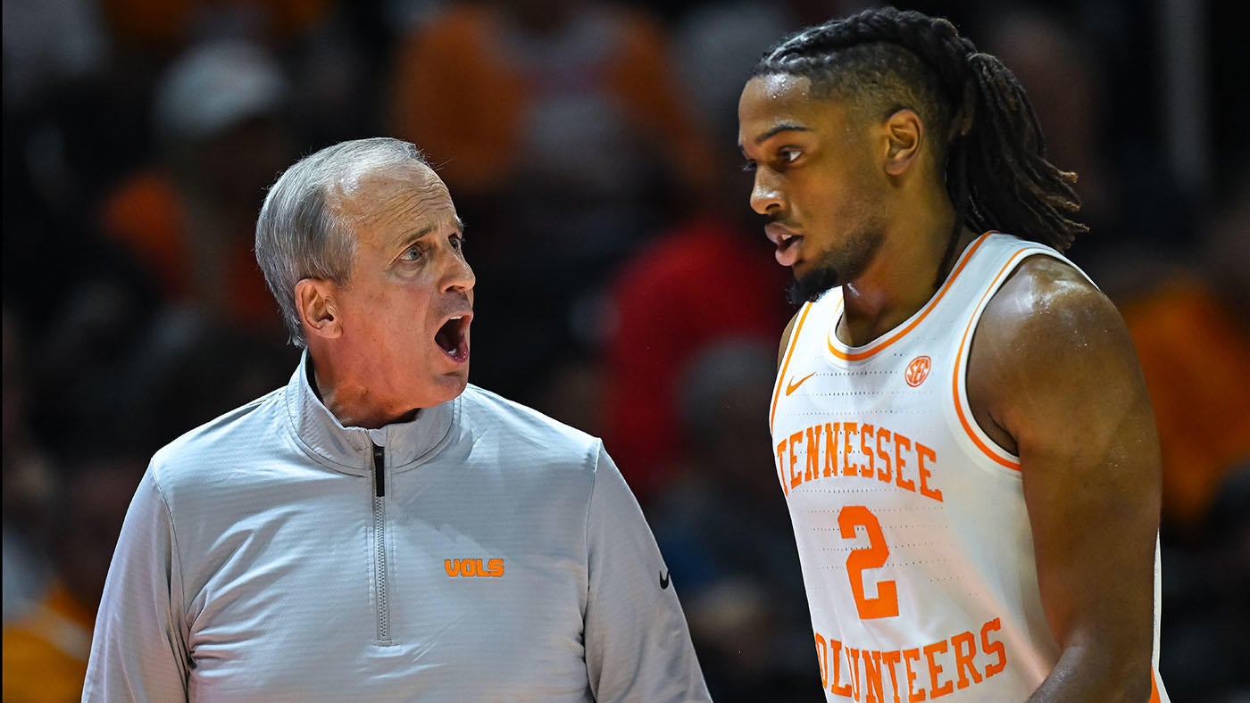 Rick Barnes benches Chaz Lanier, says Tennessee's leading scorer wasn't doing what he's 'getting paid to do'