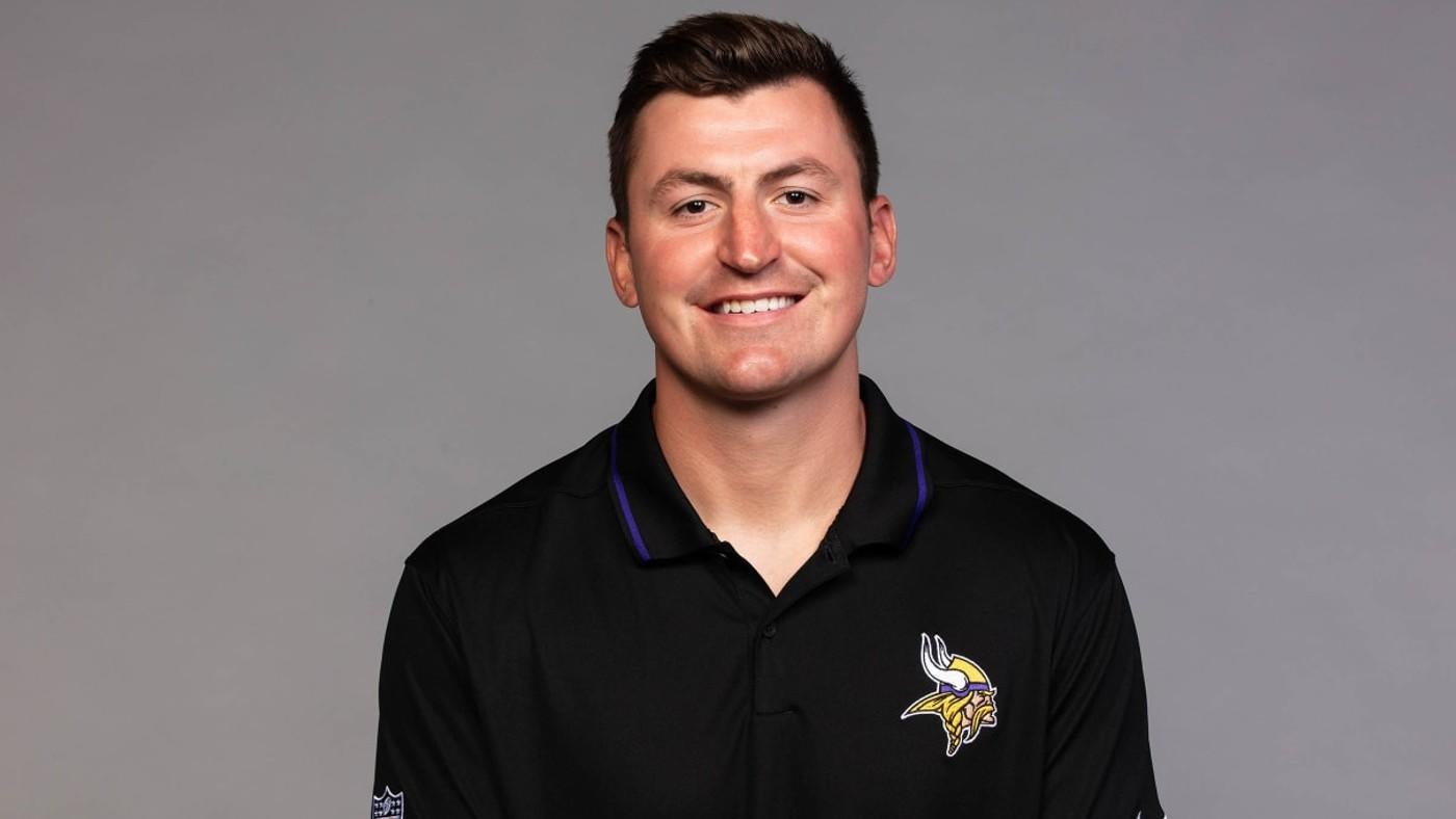 Who is Grant Udinski? 28-year-old gets interview request for NFL offensive coordinator position, per report