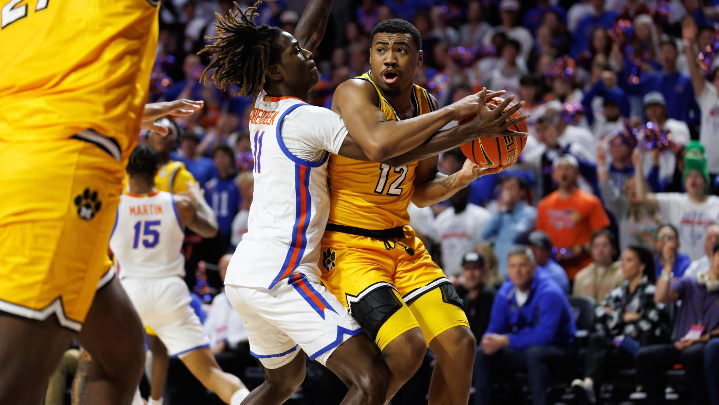 Missouri shocks No. 5 Florida on the road, Tigers win second game vs. a top-five team this season