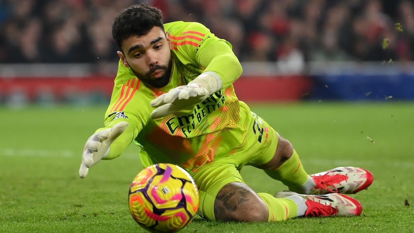 Arsenal's David Raya fires title warning to Liverpool: 'Everything changes in two, three games'