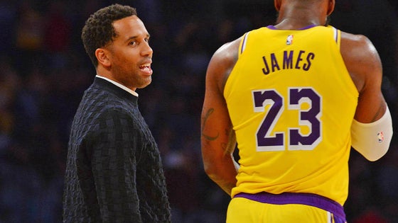maverick-carter-lebron-lakers-usatsi.jpg
