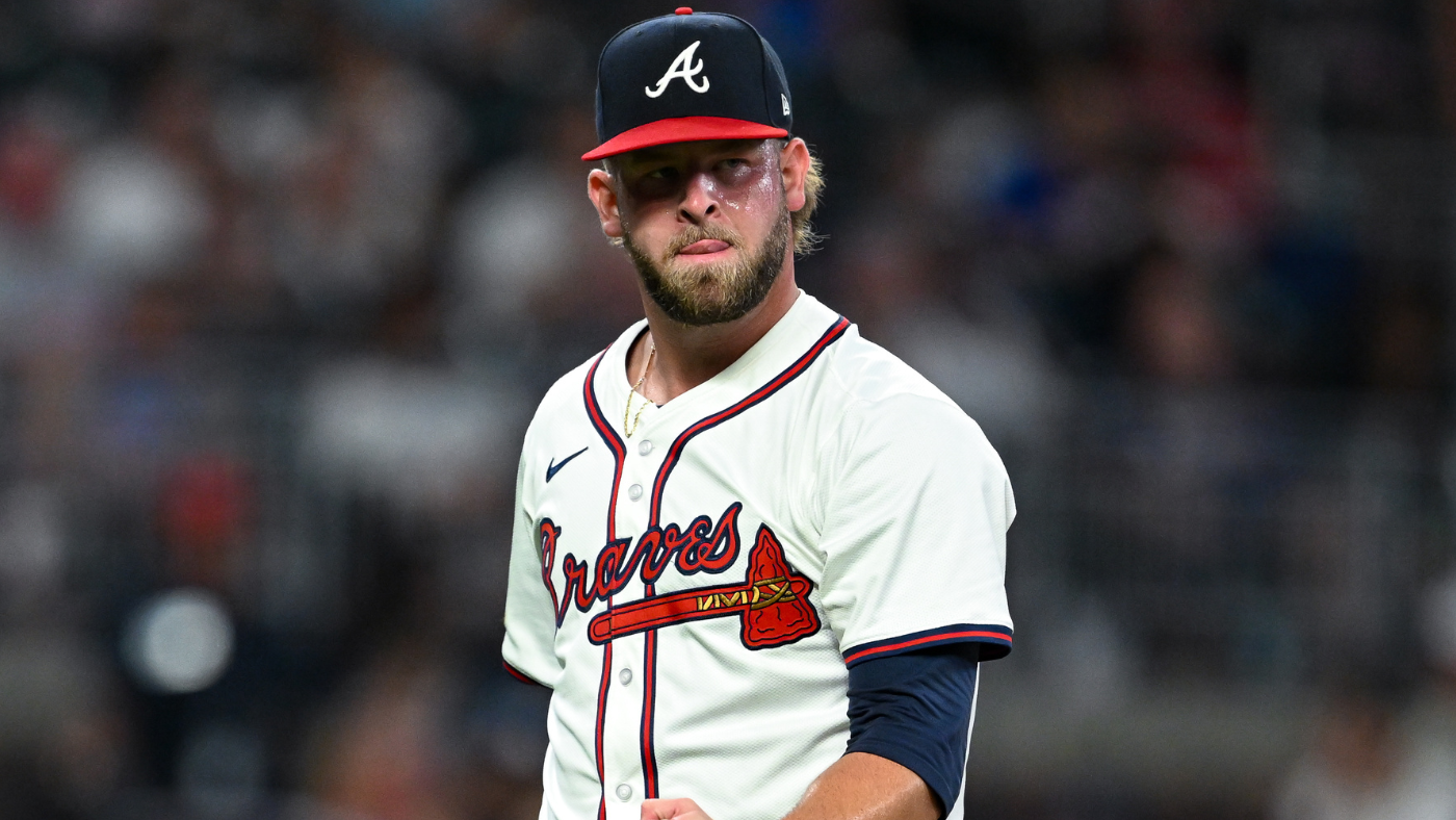 Mets sign A.J. Minter: Ex-Braves reliever heading to New York bullpen on $22 million contract, per report