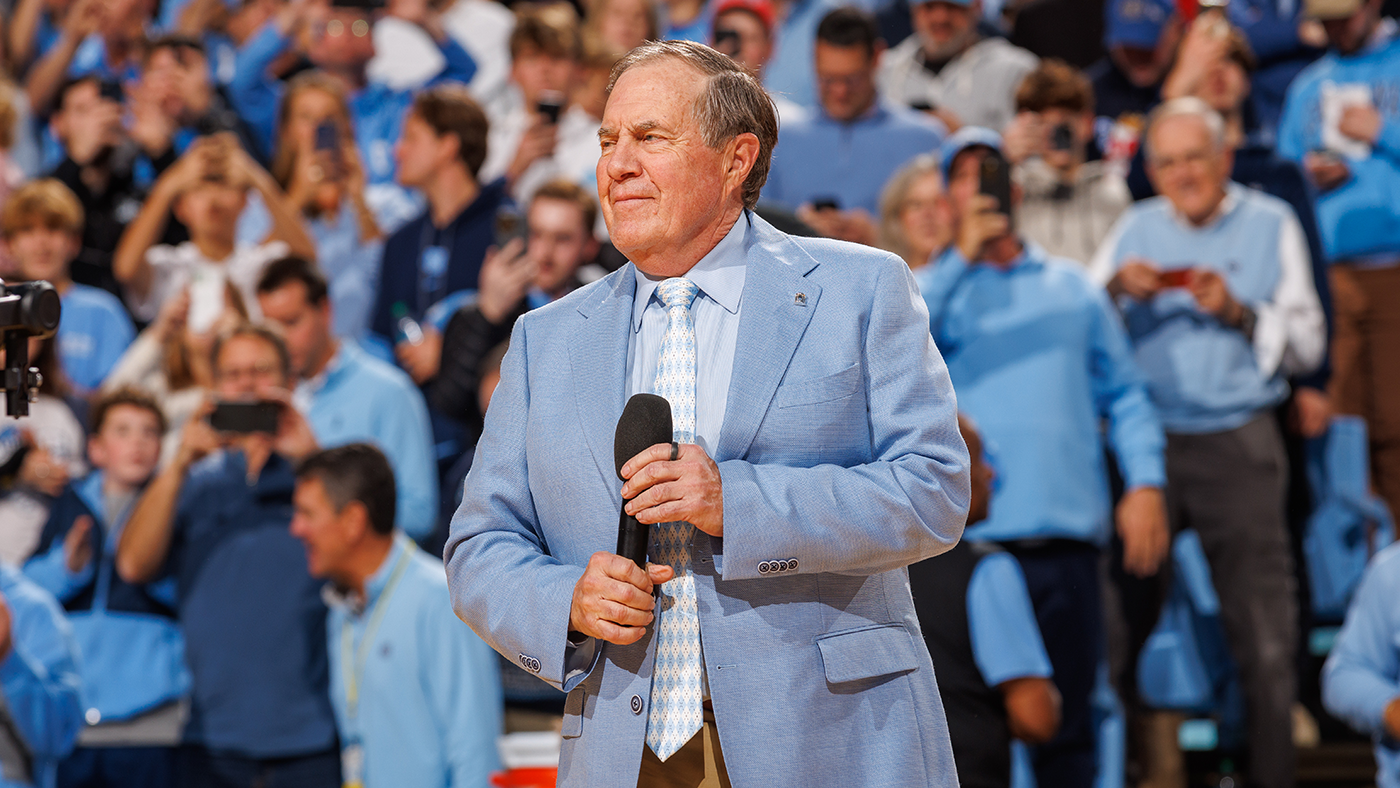 Bill Belichick's girlfriend says North Carolina coach is 'overtly committed' to Tar Heels amid NFL rumors