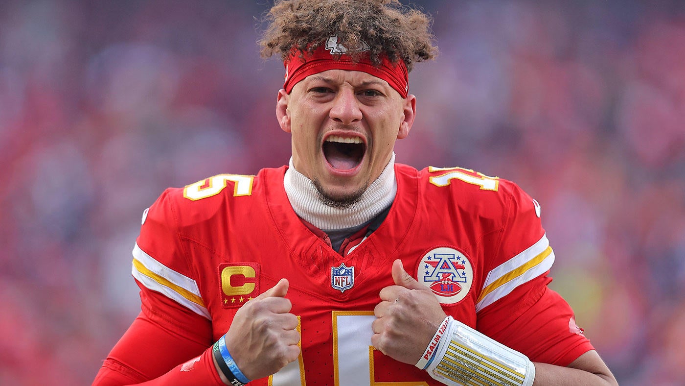 Patrick Mahomes ties Joe Montana for second-most postseason wins in history, here's who he still has to beat