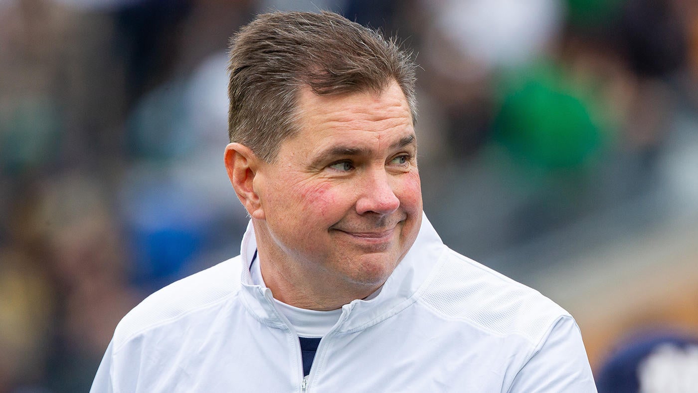 Bengals hiring Notre Dame defensive coordinator Al Golden for same job in Cincinnati