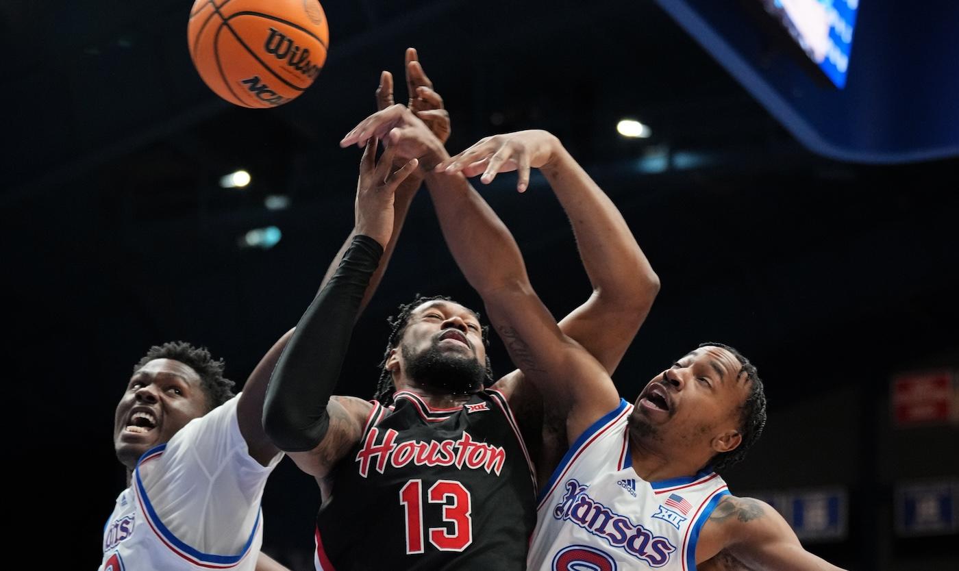 How Houston came back to beat Kansas after Jayhawks squandered big leads twice in 2OT thriller