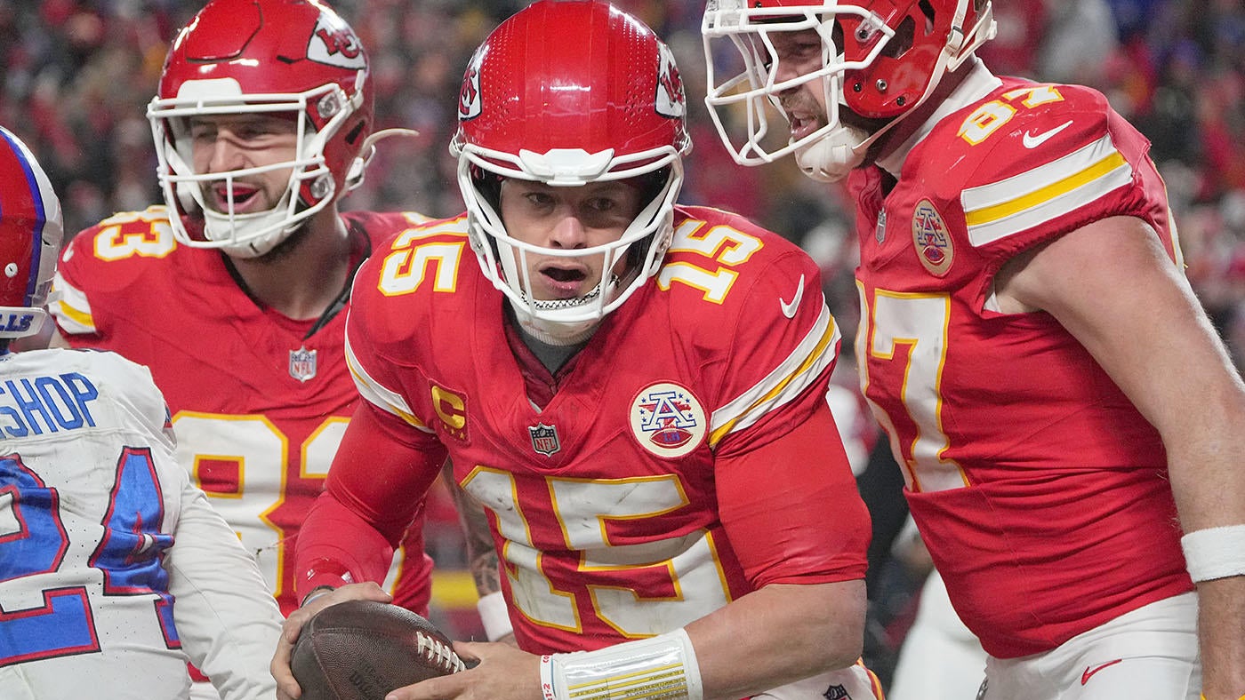 Who needs Travis Kelce? How Patrick Mahomes relied on all of the Chiefs' playmakers in win vs. Bills