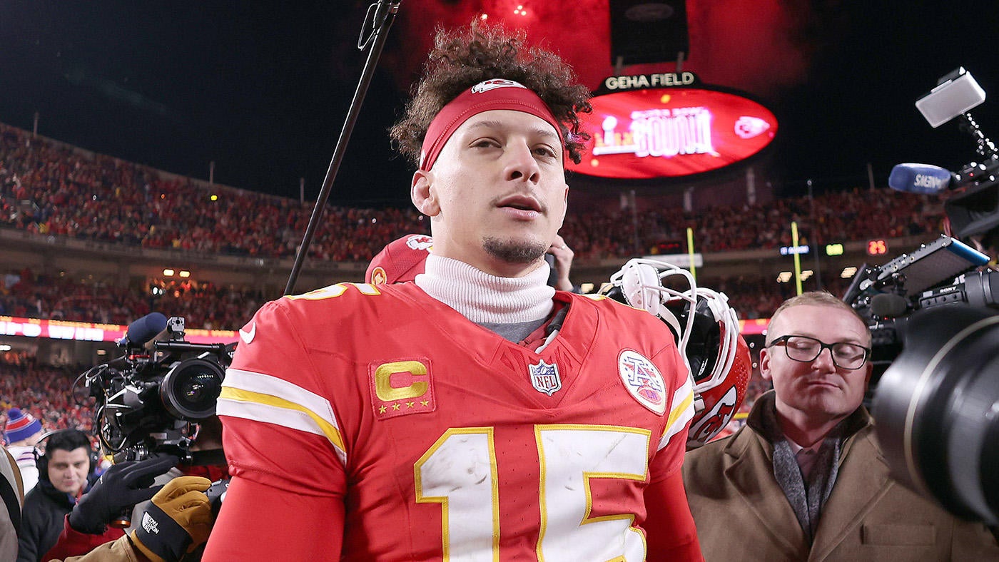 Patrick Mahomes passes Joe Montana in NFL postseason record book, 12 other crazy stats from championship games