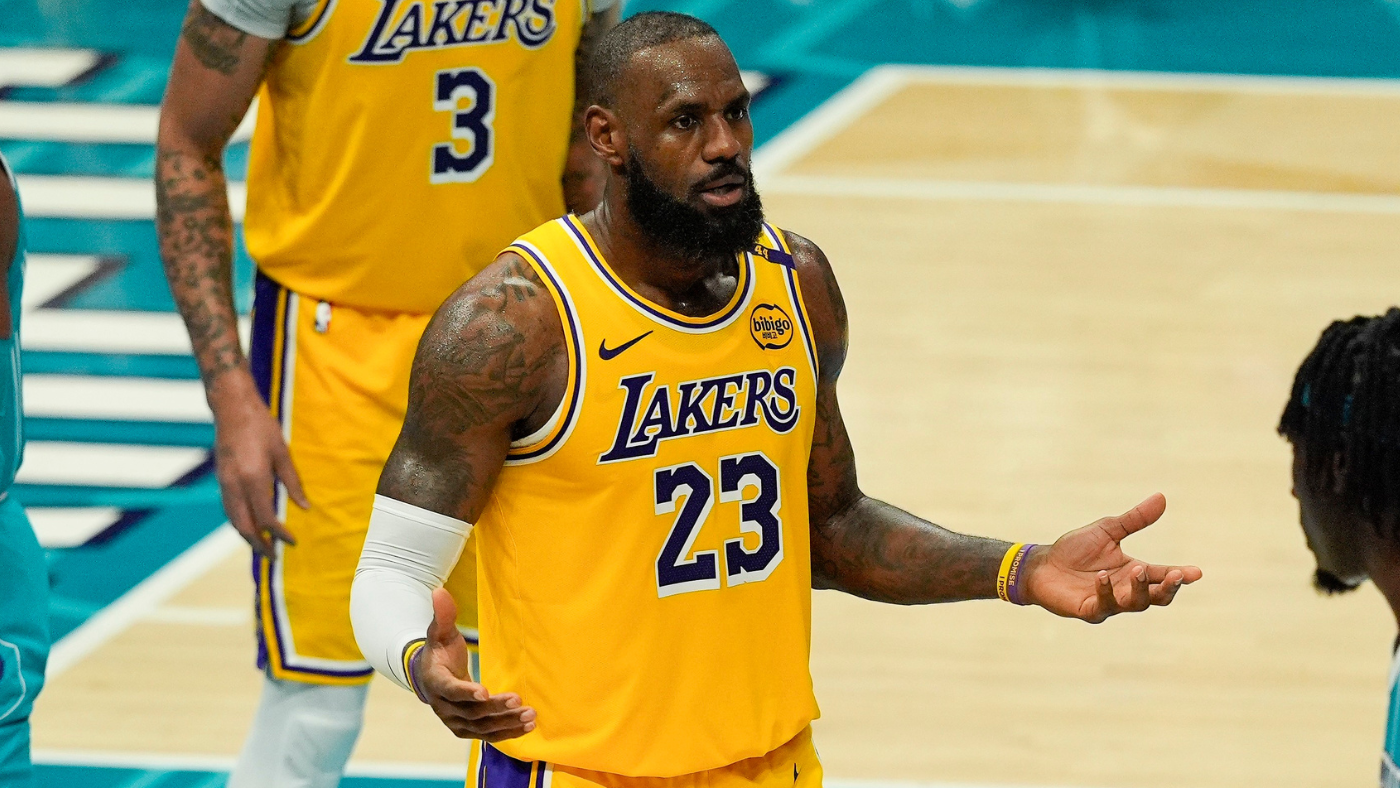 NBA Hater Report: Lakers' LeBron James is a negative player (on paper), Paul George is the new Tobias Harris?