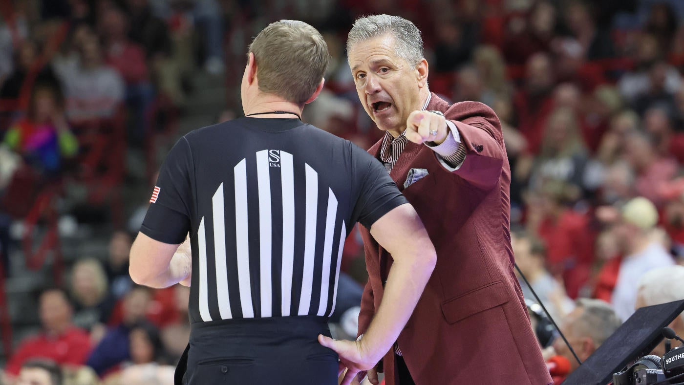 What John Calipari said about Arkansas vs. Kentucky game: 'My guess is I'm going to get booed' at Rupp Arena