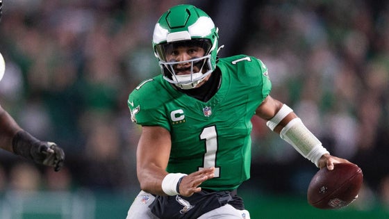 jalen-hurts-eagles-5-usatsi.jpg