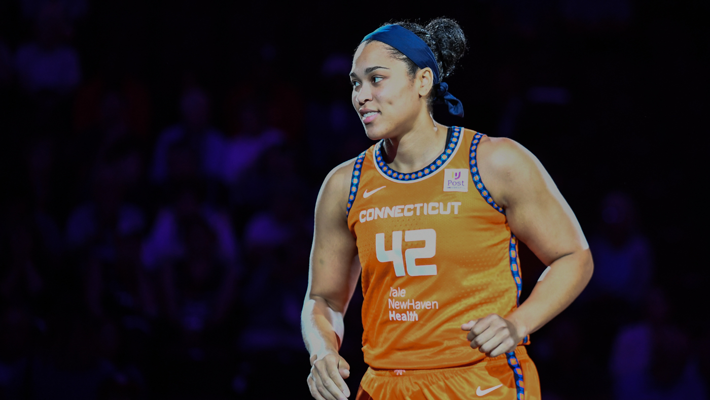 WNBA free agency: Brionna Jones signs with Dream, continuing confusing offseason for Atlanta