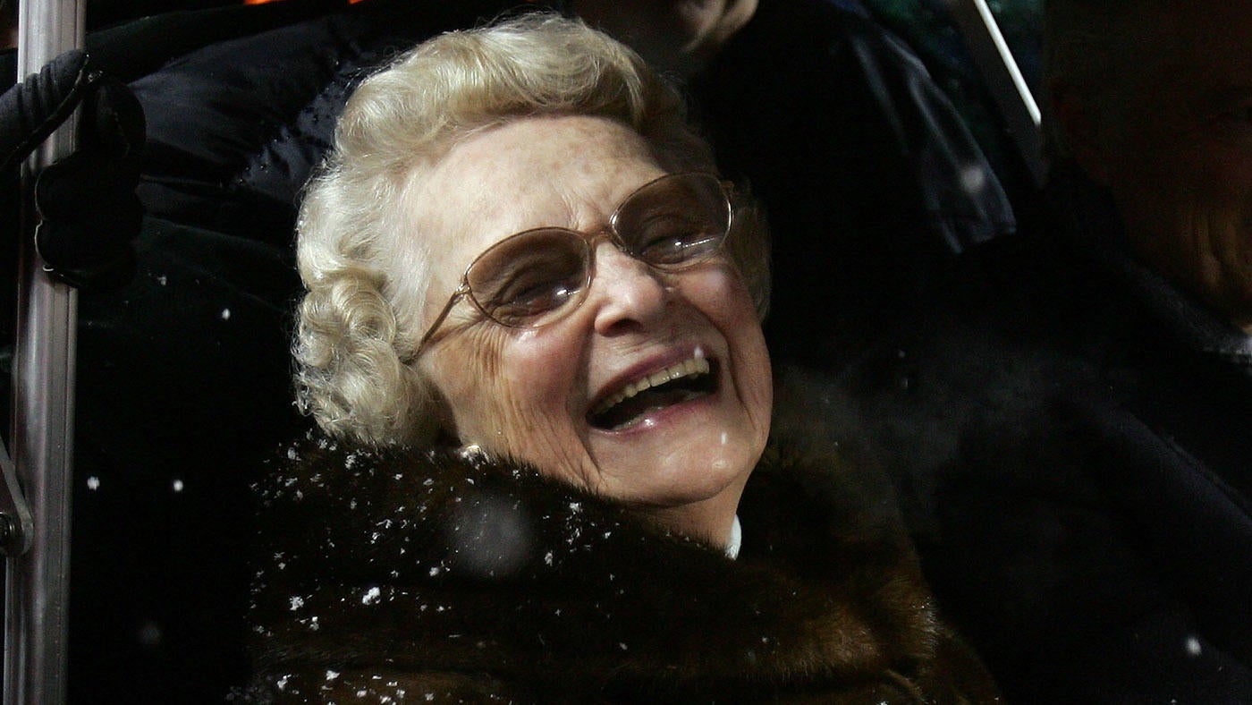 Longtime Bears owner Virginia Halas McCaskey dies at the age of 102 after four decades of ownership