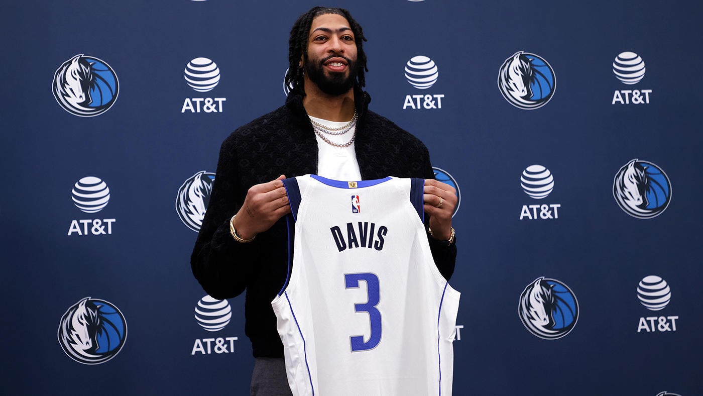 Mavs' Anthony Davis says he's going to 'give the city life back' after stunning Luka Doncic trade to Lakers